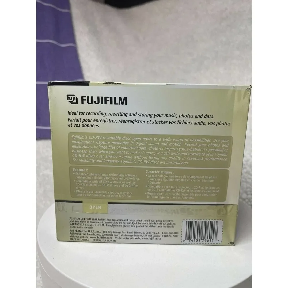 FUJIFILM 10 Pack Sealed CD-RW Rewritable 80 min 700 MB up to 4X Compact Disc